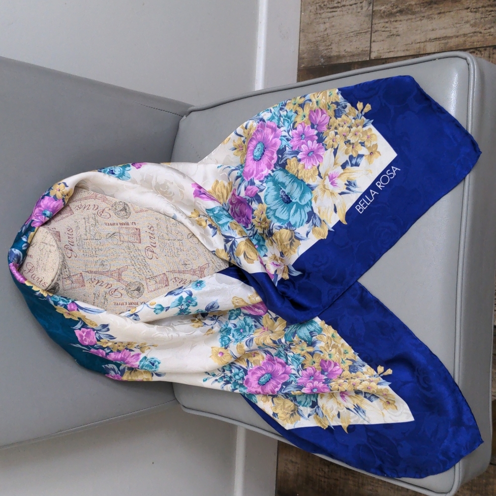 Bella Rosa Vintage Scarf